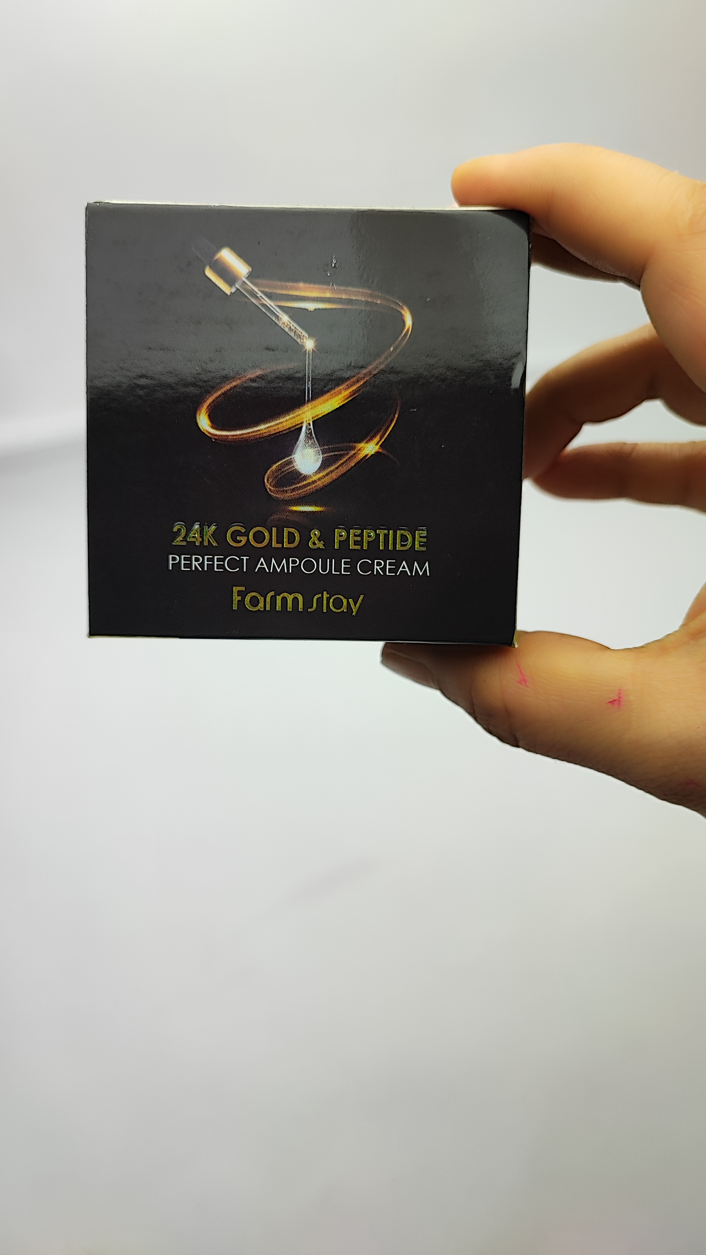 ژل طلای ۲۴ عیار و پپتاید