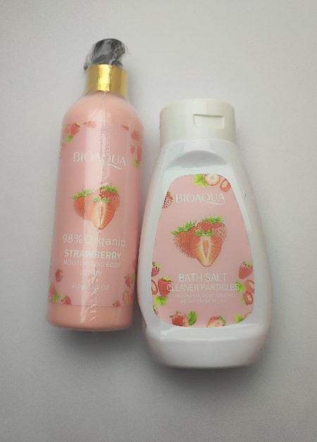 bath salt strawberry