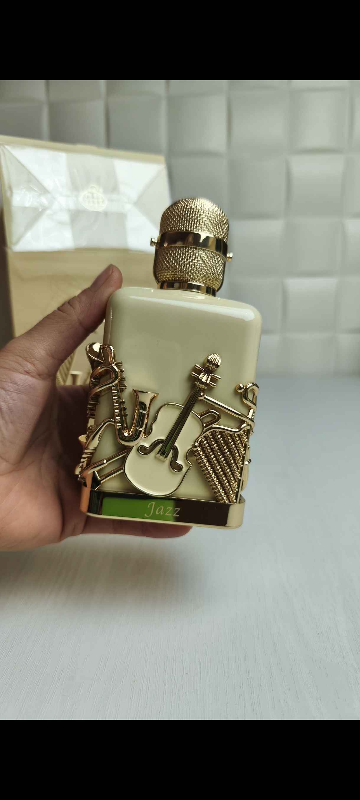 ادکلن نوت جاز